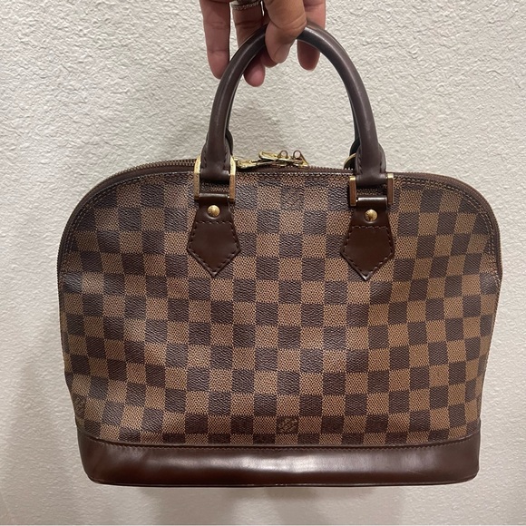 Louis Vuitton Damier Ebene Alma PM - Picture 3 of 17